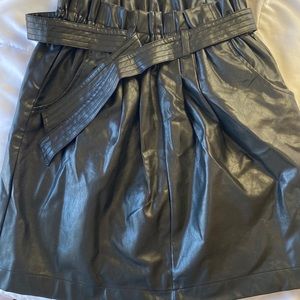 Habitual Kid Girls 16 Faux Vegan Leather Skirt Black Belted